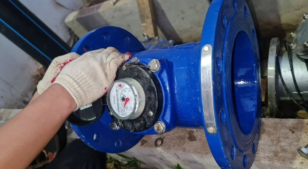 Ứng dụng đồng hồ đo nước T Flow vào đường ống
