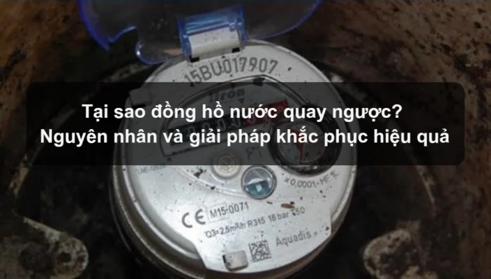 Đồng hồ nước quay ngược không chỉ xuất phát từ lỗi lắp đặt mà còn liên quan đến cấu tạo và tình trạng bên trong thiết bị. Để xử lý triệt để, người dùng cần nắm rõ nguyên nhân gây ra hiện tượng này cũng như nhận biết các dấu hiệu thường gặp. Trong bài viết dưới đây, ĐHĐLL sẽ cùng bạn tìm hiểu chi tiết biểu hiện và cách khắc phục đồng hồ nước bị quay ngược hiệu quả. Nguyên nhân dẫn đến tình trạng đồng hồ nước quay ngược Đồng hồ nước quay ngược thường để lại những dấu hiệu khá rõ ràng mà người dùng có thể dễ dàng nhận biết nếu để ý. Cụ thể: Lượng nước tiêu thụ giảm bất thường so với các tháng trước, thậm chí có trường hợp số liệu hiển thị âm do đồng hồ ghi sai. Kim đồng hồ quay ngược chiều kim đồng hồ thay vì quay xuôi như thông thường. Số liệu hiển thị không khớp với lượng nước thực tế sử dụng, dẫn đến hóa đơn tiền nước bị sai lệch. Ngay khi phát hiện những biểu hiện này, bạn nên kiểm tra kỹ lại thiết bị và liên hệ với đơn vị cấp nước hoặc nhân viên kỹ thuật để được hỗ trợ kịp thời. Việc xử lý sớm không chỉ đảm bảo quyền lợi người dùng mà còn giúp hệ thống hoạt động ổn định, chính xác hơn. Giải pháp khắc phục khi đồng hồ nước quay ngược Có nhiều yếu tố có thể khiến đồng hồ nước quay ngược, trong đó phổ biến nhất là do dòng chảy, cấu tạo đồng hồ hoặc lỗi lắp đặt thiết bị. Lỗi lắp đặt đồng hồ không đúng kỹ thuật Nguyên nhân: Khi đồng hồ được lắp sai chiều dòng chảy hoặc không tuân thủ đúng hướng mũi tên chỉ định trên thân đồng hồ, kim đồng hồ sẽ quay ngược chiều kim đồng hồ. Biểu hiện rõ nhất là số hiển thị chạy ngược từ 999 về dần. Cách khắc phục: Người dùng cần kiểm tra lại vị trí lắp đặt, đảm bảo đồng hồ được lắp đúng chiều dòng chảy theo mũi tên trên thân. Đồng thời, xem xét lại các chi tiết kết nối như ren, mặt bích… Sau đó tiến hành lắp đặt lại đúng kỹ thuật và thử vận hành để chắc chắn đồng hồ hoạt động chính xác. Đồng hồ đo nước quay ngược do thiết bị hư hỏng Nguyên nhân: Trong một số trường hợp, dù đồng hồ đã được lắp đặt đúng chiều dòng chảy và đúng kỹ thuật, thiết bị vẫn quay ngược. Nguyên nhân thường xuất phát từ việc đồng hồ bị hư hỏng hoặc chất lượng kém. Điều này xảy ra khi người dùng mua phải sản phẩm không đạt chuẩn, dẫn đến sai lệch khi vận hành, thậm chí đồng hồ vẫn quay dù đã khóa van nước tổng. Ngoài ra, tình trạng rò rỉ lưu chất hay áp lực dòng chảy ngược bất thường cũng có thể khiến đồng hồ quay sai, nhanh và không kiểm soát được. Cách khắc phục: Giải pháp tối ưu trong trường hợp này là thay thế đồng hồ mới có chất lượng cao hơn, đến từ các thương hiệu uy tín và có bảo hành rõ ràng. Bên cạnh đó, nên lắp thêm van một chiều hoặc van xả khí trước đồng hồ để ngăn hiện tượng dòng nước chảy ngược quá mạnh gây hư hỏng thiết bị.  Đồng hồ nước quay ngược do có khí trong đường ống Nguyên nhân: Khi hệ thống ống nước có nhiều đoạn gấp khúc hoặc dòng chảy không ổn định (lúc đầy, lúc rỗng), khí có thể tích tụ trong ống. Tại vị trí đầu bơm, hiện tượng này càng dễ xảy ra. Khi lượng khí bị dồn nén và không thoát ra ngoài, nó tạo lực đẩy ngược khiến đồng hồ quay ngược, kể cả khi người dùng không sử dụng nước. Cách khắc phục: Để xử lý triệt để, nên lắp đặt van xả khí hoặc van một chiều trên đường ống, giúp loại bỏ lượng khí dư thừa và hạn chế tình trạng đồng hồ quay sai. Đồng hồ nước quay ngược do áp lực dòng chảy Nguyên nhân: Khi sử dụng máy bơm để đẩy nước lên bồn chứa, sau khi bơm dừng, lượng nước còn lại trong đường ống có áp suất lớn sẽ chảy ngược lại. Dòng chảy ngược với áp lực mạnh từ độ cao bồn chứa tác động trực tiếp lên đồng hồ, khiến kim và bánh răng quay ngược. Cách khắc phục: Nên lắp thêm van một chiều ngay sau đồng hồ nước để ngăn dòng nước chảy ngược, đảm bảo đồng hồ hoạt động ổn định và chính xác. Trường hợp sự cố nghiêm trọng, người dùng nên liên hệ ngay đơn vị kỹ thuật để được hỗ trợ kịp thời. Cách lắp đặt đồng hồ nước đơn giản, đúng kỹ thuật Để hạn chế tối đa tình trạng đồng hồ nước quay ngược hoặc hoạt động sai, người dùng cần tuân thủ đúng quy trình lắp đặt như sau: Bước 1: Chuẩn bị dụng cụ Chuẩn bị đầy đủ kìm, mỏ lết, băng keo non, keo dán nhựa, máy hàn ống, kéo cắt, bulong – đai ốc và các phụ kiện cần thiết. Bước 2: Vệ sinh đường ống Làm sạch đường ống tại vị trí cần lắp đặt nhằm loại bỏ bụi bẩn, cặn rác. Việc này giúp tránh tình trạng tắc nghẽn và bảo vệ cánh quạt đồng hồ khi vận hành. Bước 3: Tạo độ kín cho khớp nối Quấn băng keo non quanh ren kết nối của đồng hồ và đường ống để tăng độ kín. Nếu sử dụng kiểu lắp bích hoặc rắc co, cần lắp thêm gioăng cao su để ngăn rò rỉ lưu chất. Bước 4: Lắp đặt đồng hồ nước Đặt đồng hồ vào đúng vị trí, đảm bảo chiều mũi tên trên thân đồng hồ trùng với chiều dòng chảy. Tuyệt đối không lắp ngược, tránh gây sai số hoặc hiện tượng đồng hồ quay ngược. Bước 5: Kiểm tra và chạy thử Sau khi hoàn tất lắp đặt, kiểm tra lại tất cả các mối nối và hướng lắp. Tiến hành chạy thử hệ thống, nếu phát hiện rò rỉ hoặc sự cố bất thường cần xử lý ngay trước khi đưa vào sử dụng lâu dài. Trên đây là những nguyên nhân thường gặp, cách khắc phục khi đồng hồ nước quay ngược và hướng dẫn lắp đặt đúng kỹ thuật. Nếu quý khách cần tư vấn chi tiết hơn hoặc có nhu cầu mua đồng hồ nước chính hãng với mức giá cạnh tranh, hãy liên hệ ngay ĐHĐLL. Đội ngũ kỹ thuật viên giàu kinh nghiệm của chúng tôi luôn sẵn sàng hỗ trợ, giải đáp mọi thắc mắc và mang đến giải pháp phù hợp nhất cho nhu cầu sử dụng của bạn. Đọc thêm: Nguyên nhân khiến đồng hồ nước không quay? Giải pháp khắc phục hiệu quả