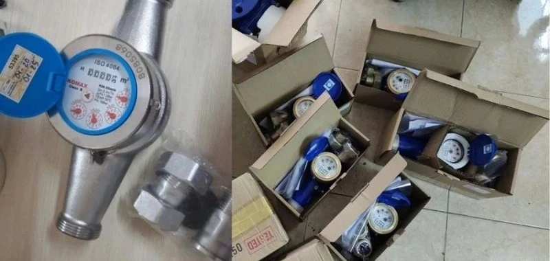 Đồng hồ nước Komax inox nối ren