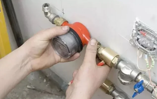 Khi đồng hồ nước bị sai thì chúng ta cần làm gì