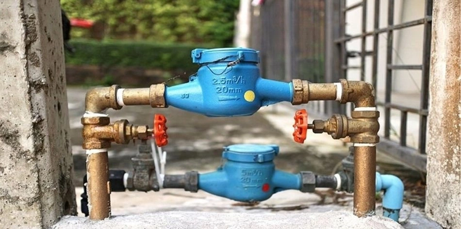Ứng dụng đồng hồ nước đa tia trong thực tiễn