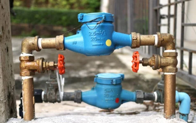 Những hạn chế của đồng hồ nước hiện nay