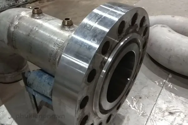 Mặt bích RTJ có đường rãnh